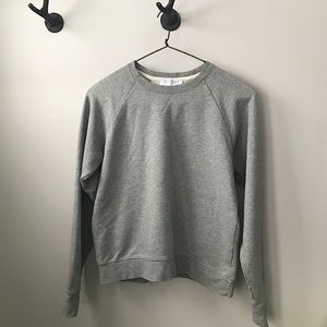 Everlane crewneck sweatshirt